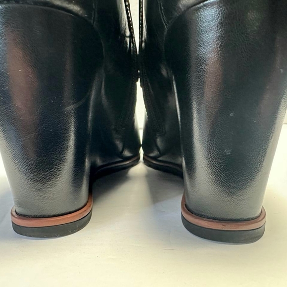 Korks Black Leather 3" Wedge Heel Ankle Booties Size 10 Suede Buckle Zip Close - Picture 7 of 9